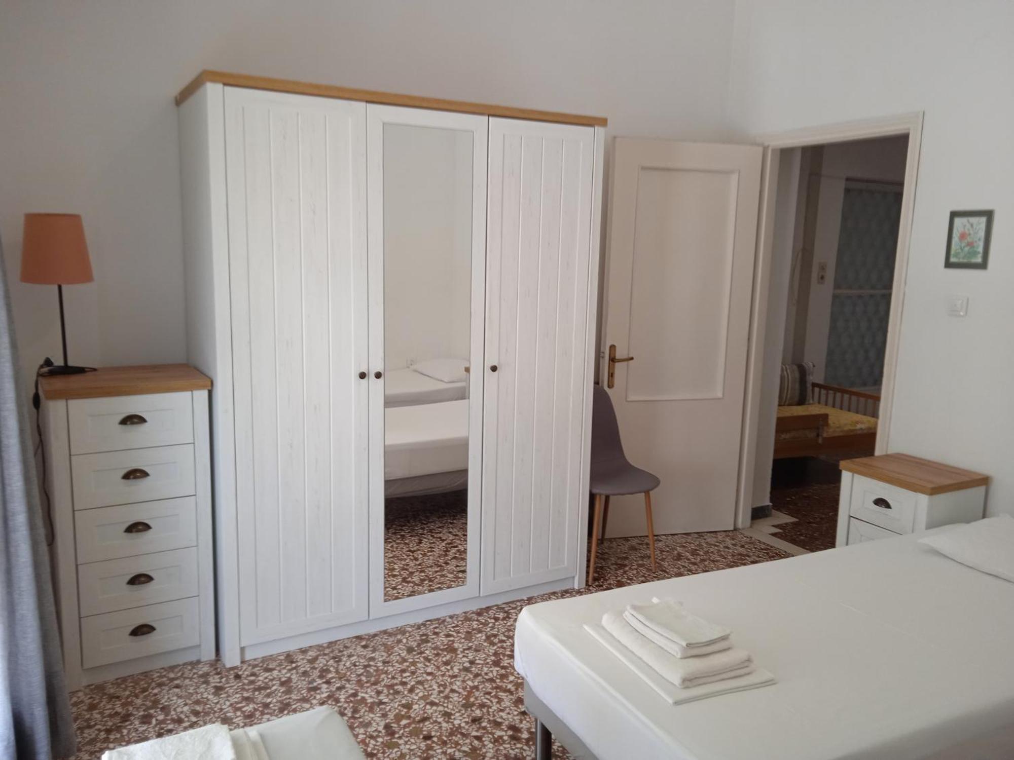 Elina'S Room Poros Town Ngoại thất bức ảnh